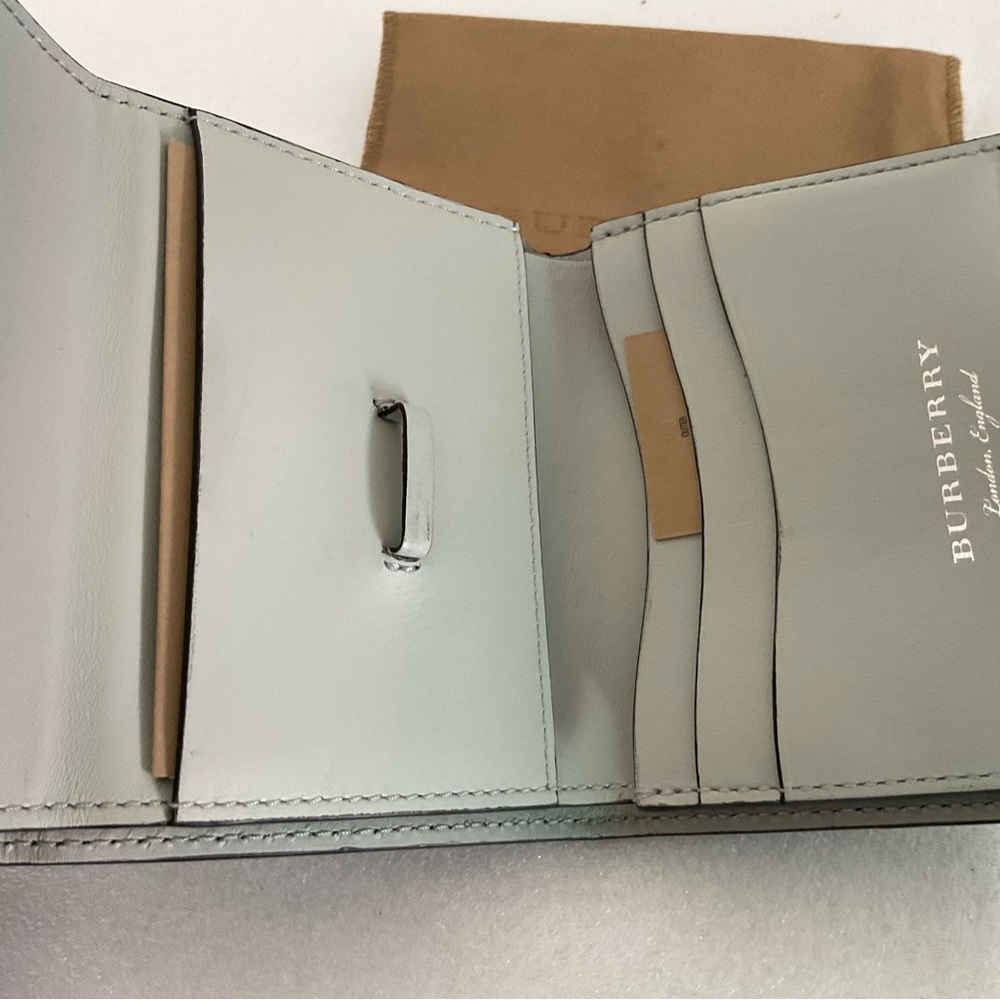 New BURBERRY Harlow Shield Leather Wallet - Picture 6 of 12